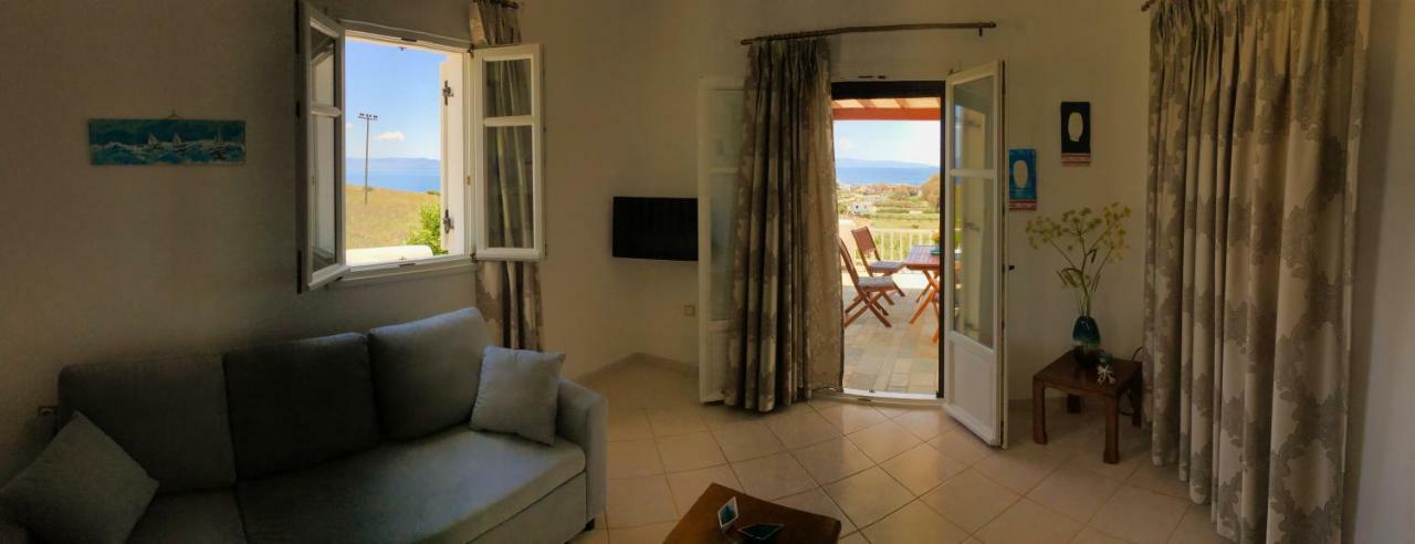 Anthoula'S Sea View Apartment Piso Livadi Exterior foto