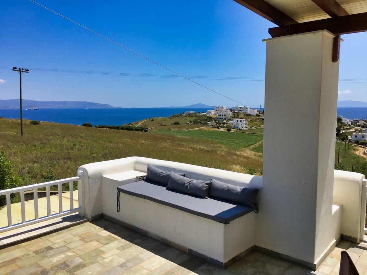 Anthoula'S Sea View Apartment Piso Livadi Exterior foto