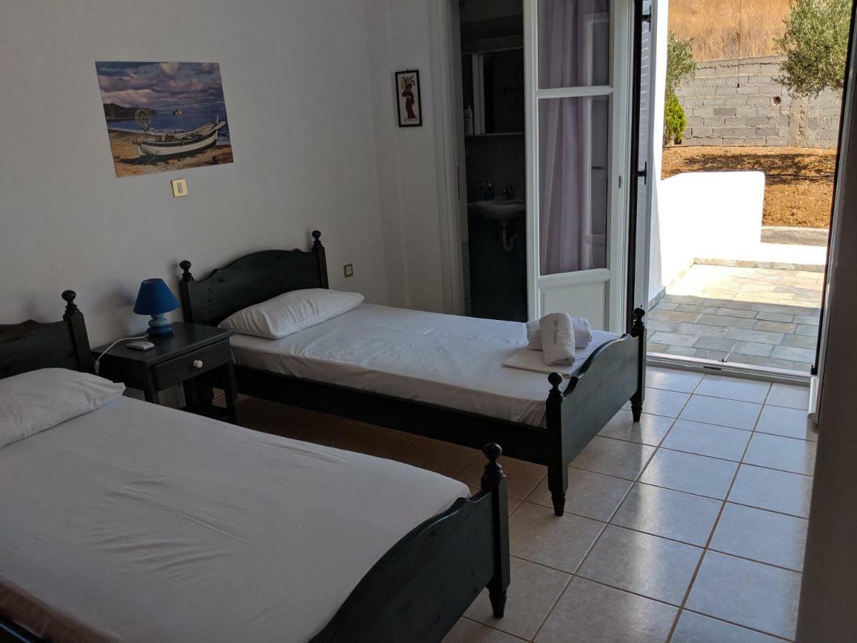 Anthoula'S Sea View Apartment Piso Livadi Exterior foto
